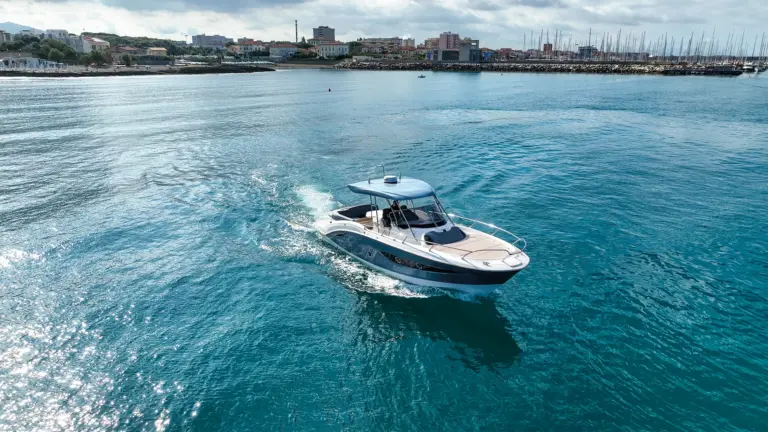 cbluxuryrent-noleggio-yacht-key-largo-34-01