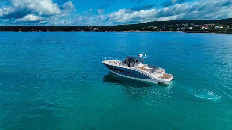 cbluxuryrent-noleggio-yacht-key-largo-34-10