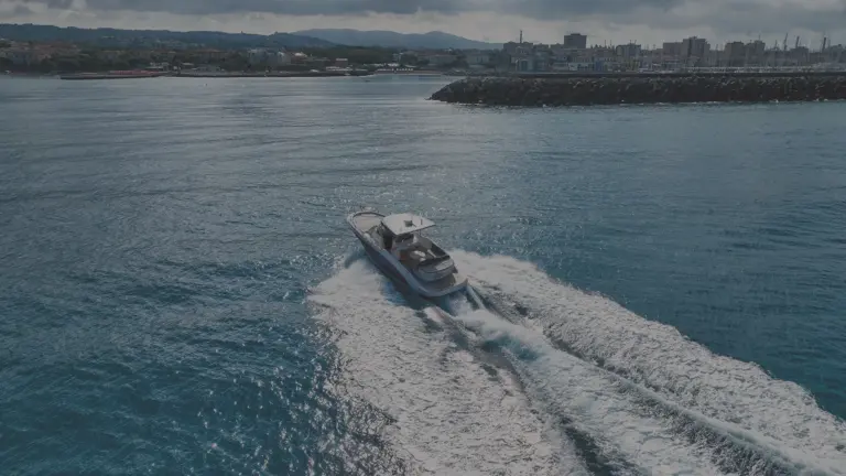 cbluxuryrent-noleggio-yacht-key-largo-34-sfondo-ok